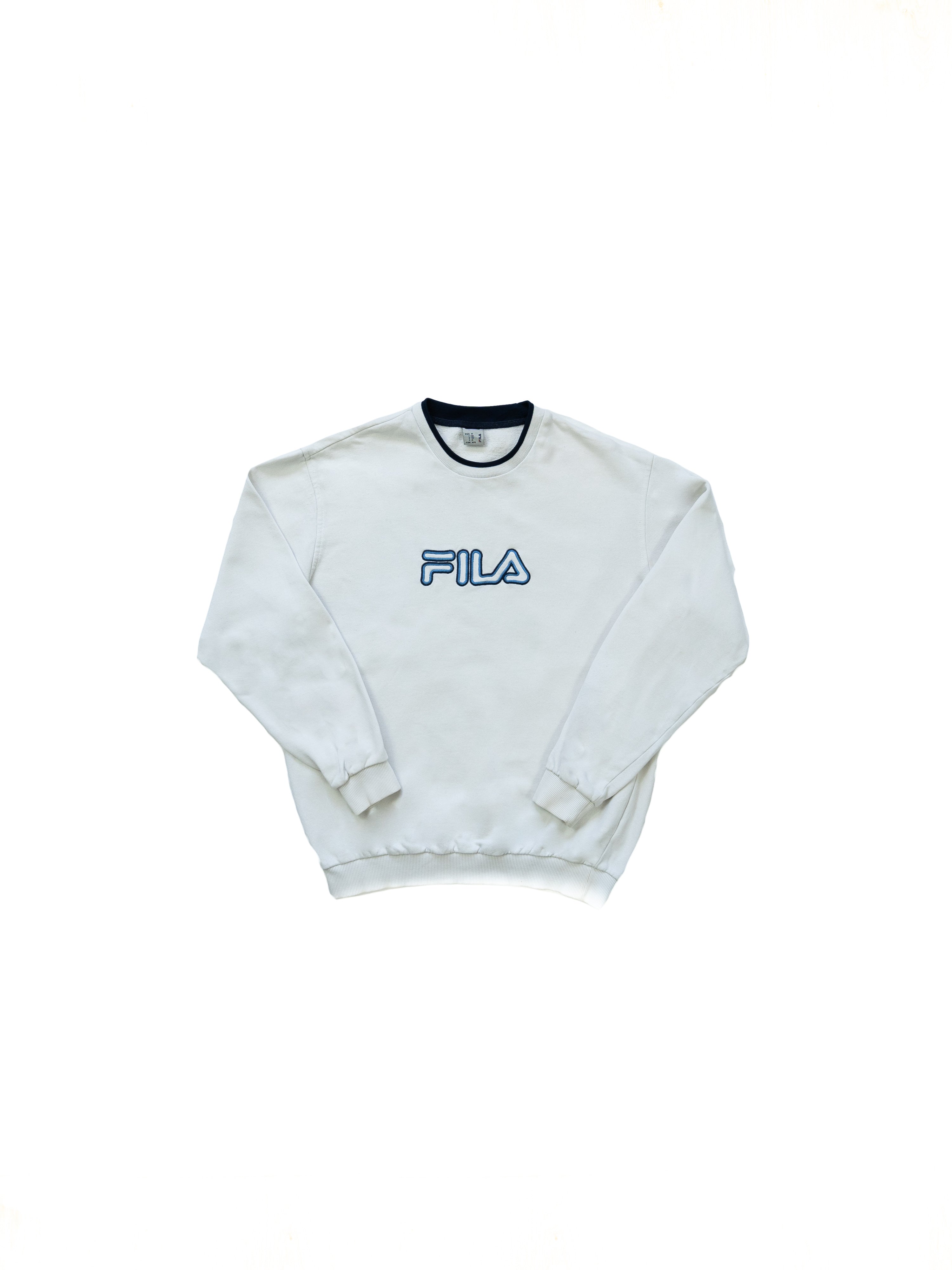 sudadera blanca fila